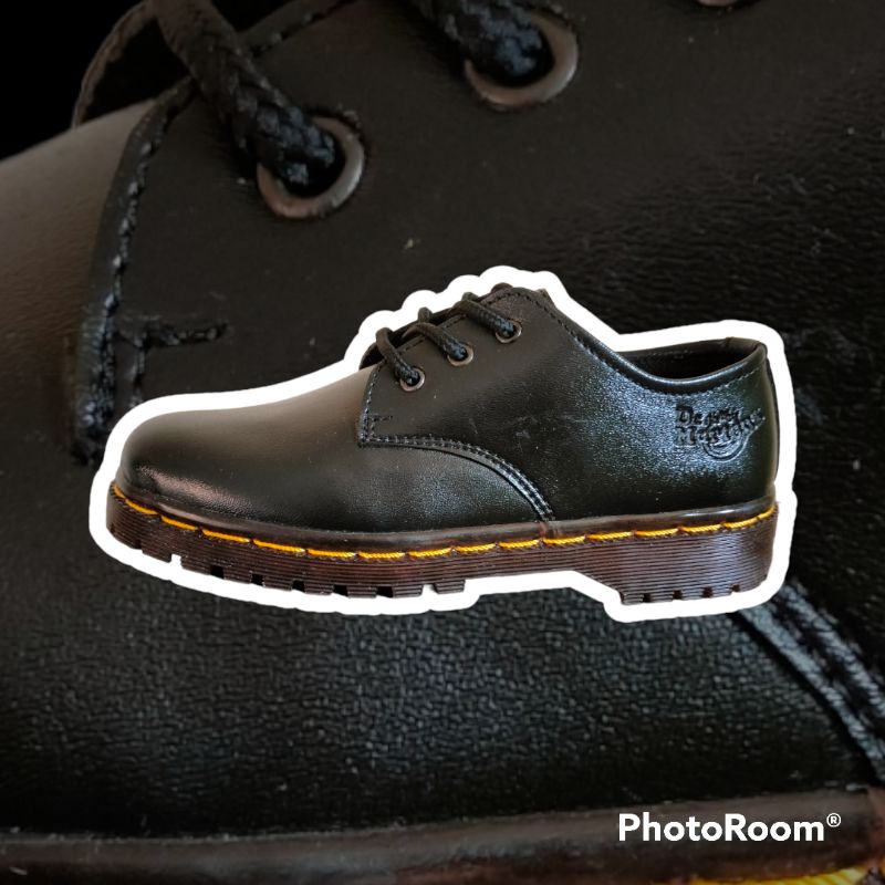 SEPATU KASUAL CEWEK DR.MARTENS LOW BOOTS DOCMART PENDEK CEWEK HADE UK 36-41