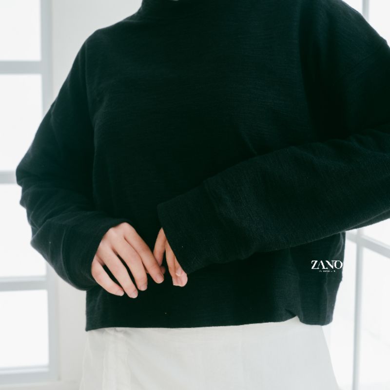 ZANO BASICS Sweater Crop Queen Black