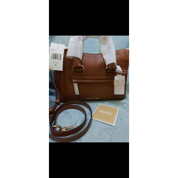 mk carine medium satchel