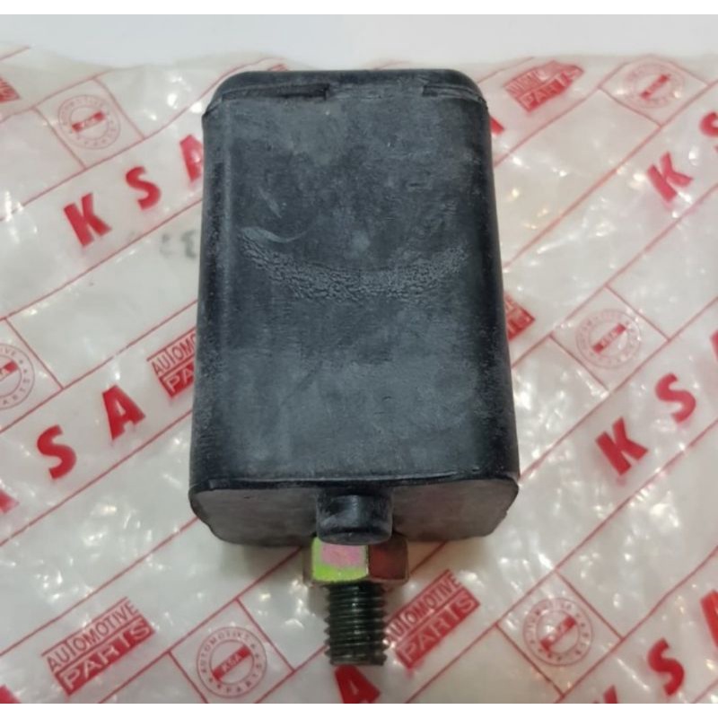 Karet stoper Bantalan pintu Bak Belakang L300 Colt lama T120