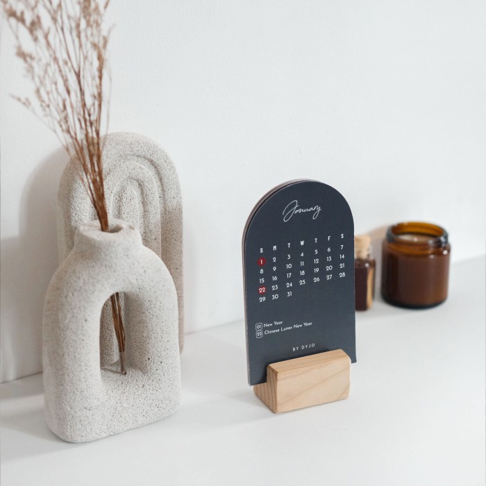

Desk Calendar 2023 by DYJO Bisa custom design