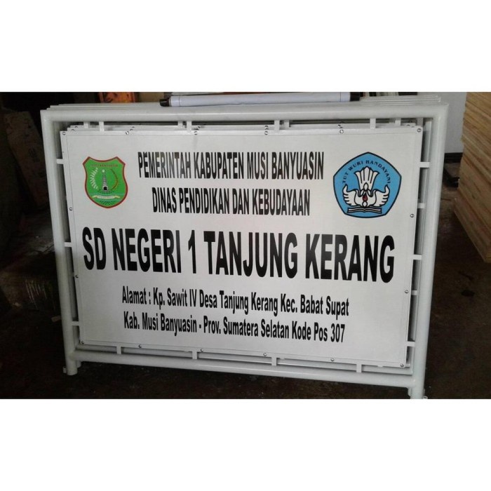 

Papan Jalan Plang Sekolah/Uks/Gudep/Yayasan Design Costume Berkualitas