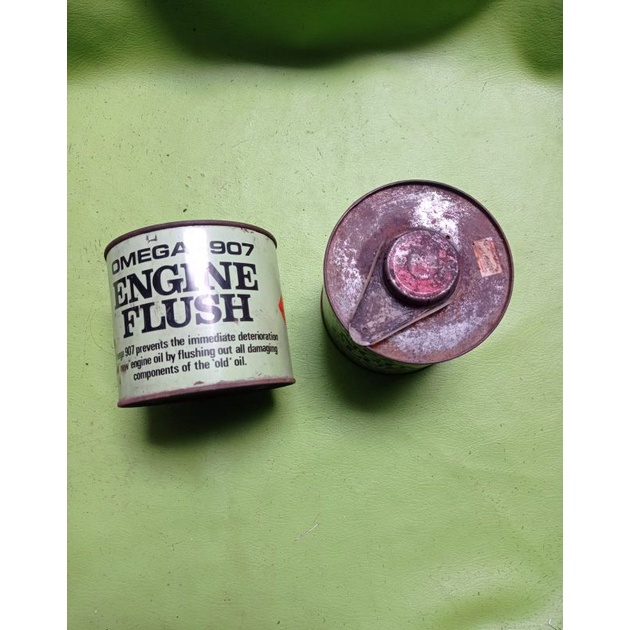 kaleng oli jadul merk omega