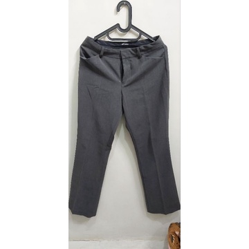 [Preloved] Celana Panjang Wanita Abu-Abu Merek Eprise