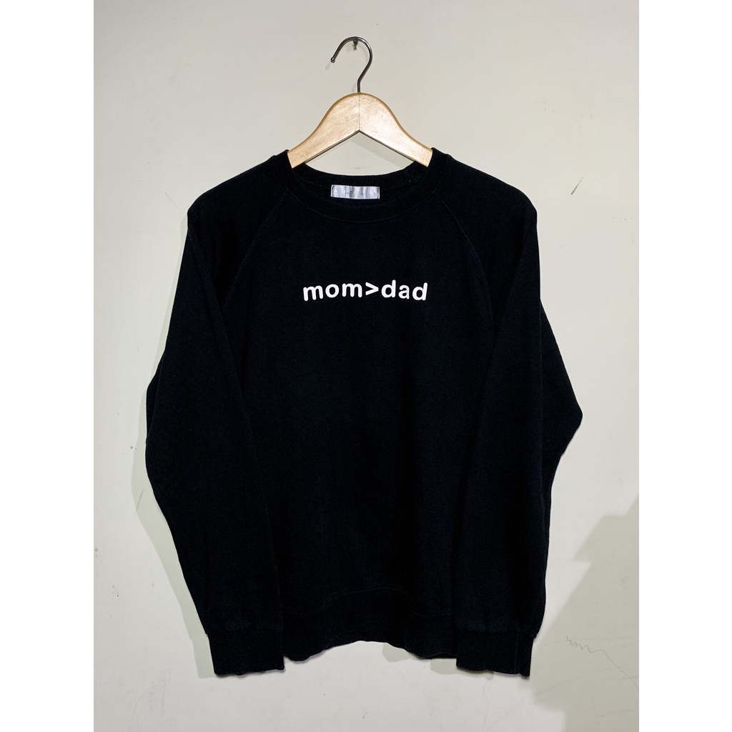 mom > dad dongsin crewneck hitam size s fit m - second