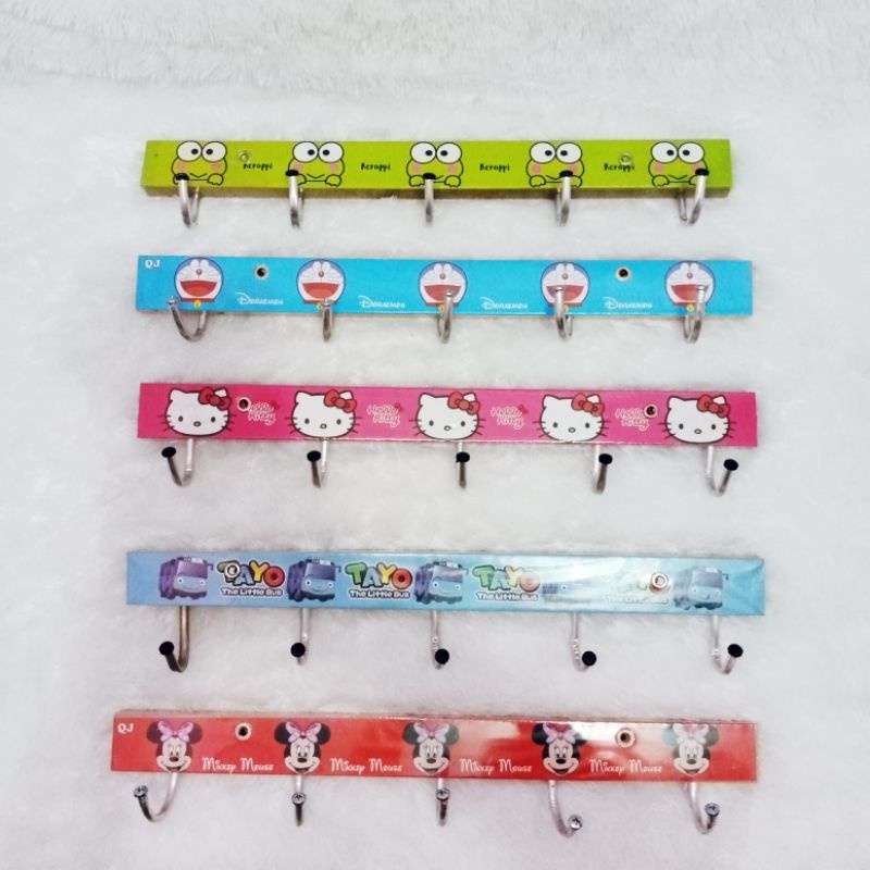 Kapstok gantungan baju karakter/kapstok gantungan baju kayu