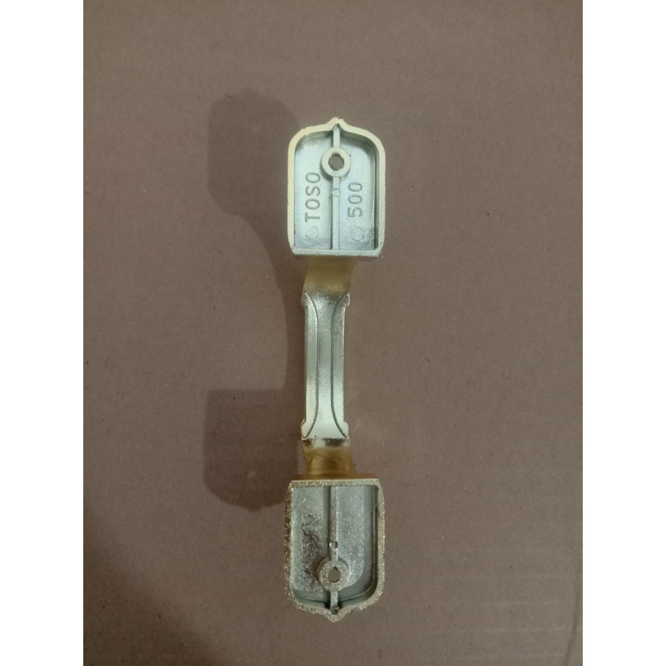 Toso 400 GOLD RUNCING / Handle Lemari Silver Plastik Ekonomis / Tarikan Laci Murah / TARIKAN LACI PLASTIK TEBAL / TARIKAN LEMARI / MOTIF DAUN EMAS