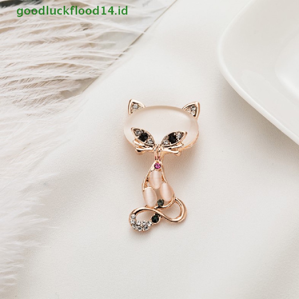 [GOOGFOUR] Vintage Kristal Desain Kucing Bros Fashion Hewan Lucu Berlian Imitasi Opal Bros Wanita Perhiasan Pakaian Pin Aksesoris Hadiah Pesta [TOP]
