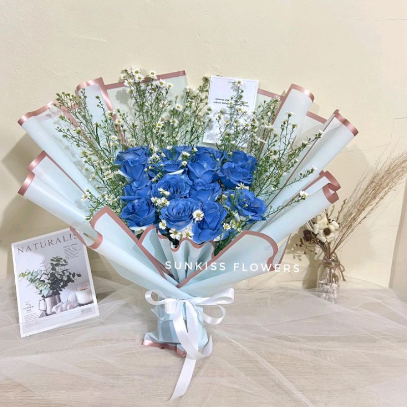 buket mawar biru / buket graduation / mawar asli