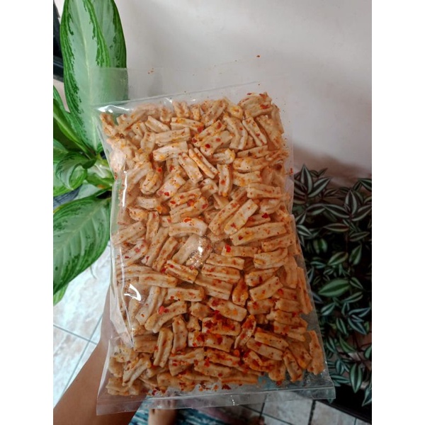 

SEBRING KERUPUK BELIMBING 500GRAM / SEBLAK KERING PEDAS DAUN JERUK