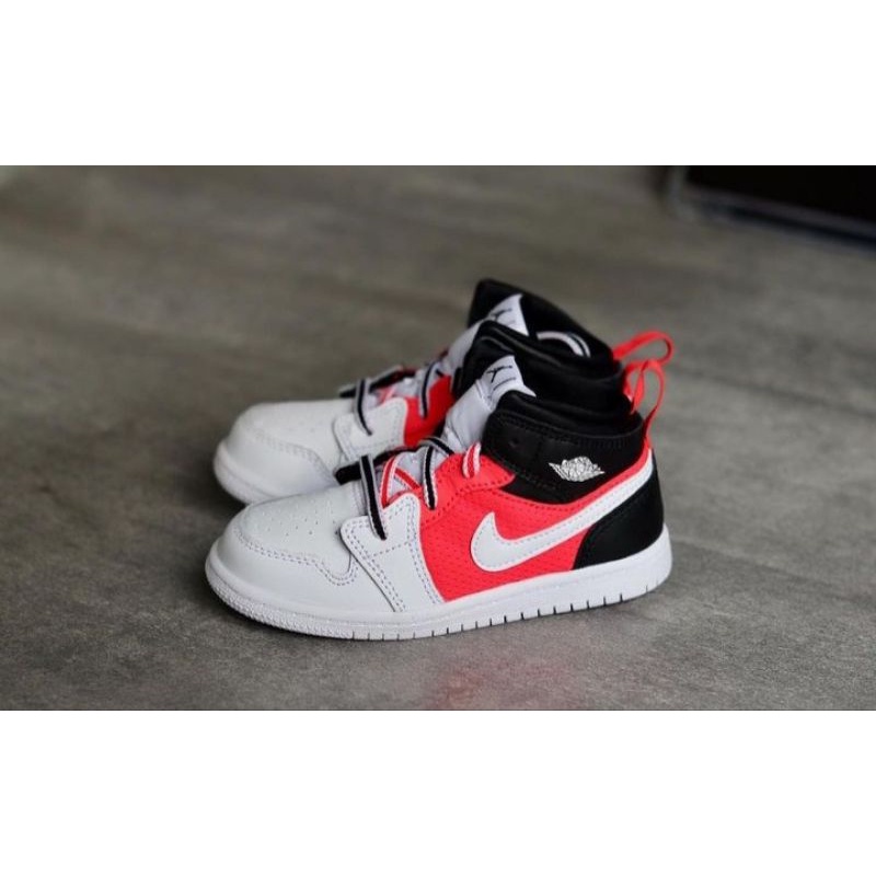 SEPATU ANAK ORIGINAL NIKE AIR JORDAN 1 WHITE ORANGE STABILO