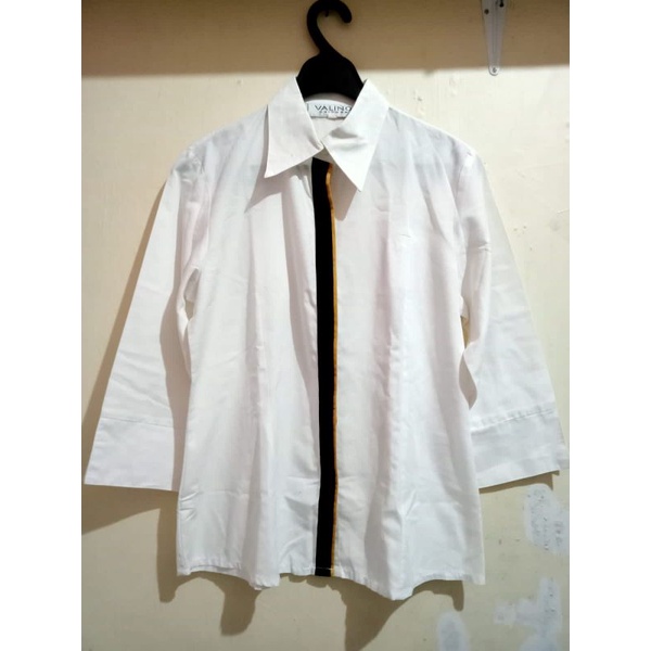 Kemeja putih wanita VALINO size XL (preloved)