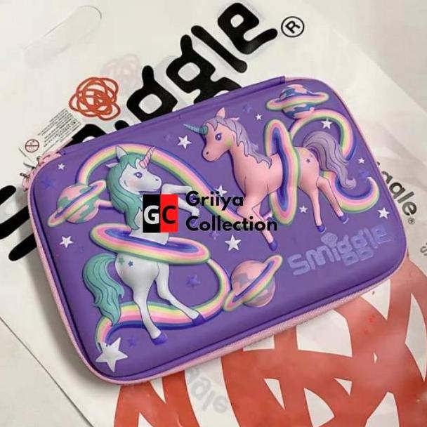 

TEMPAT PENSIL SMIGGLE EMBOSSED UH654OIK