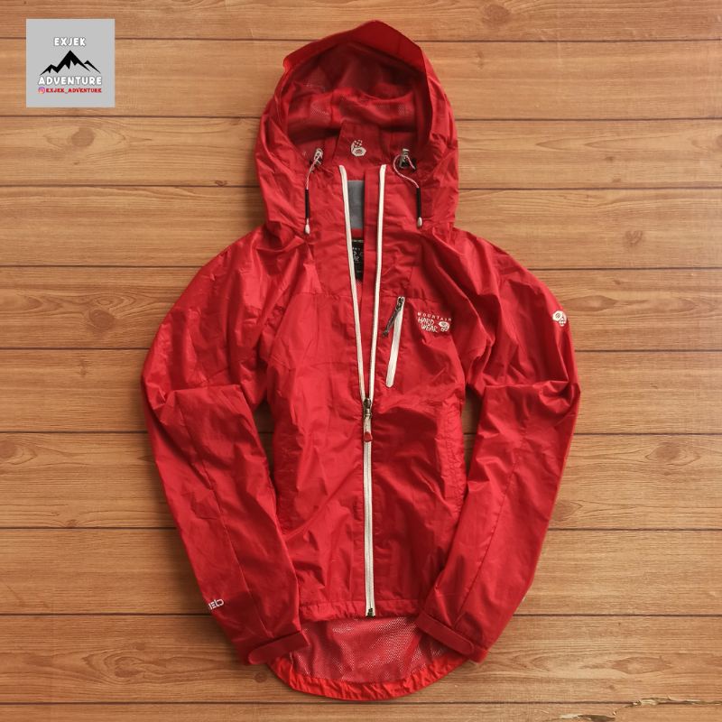 Jaket Mountain Hardwear