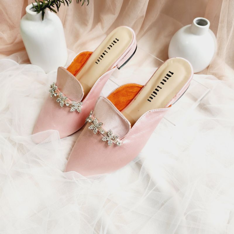 Rayfa heels 2 cm | Sendal wanita hak rendah