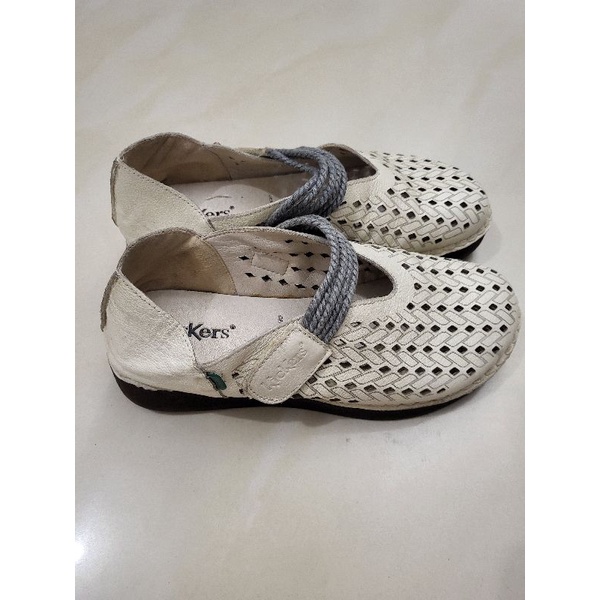 Preloved  sepatu Kickers Wanita