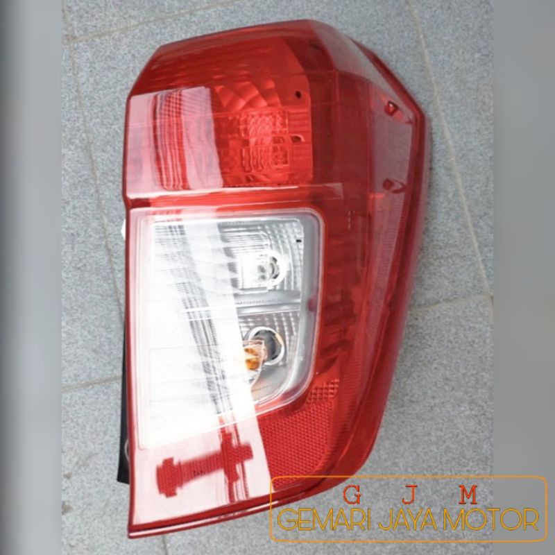 LAMPU STOP REM BELAKANG TOYOTA CALYA, DAIHATSU SIGRA