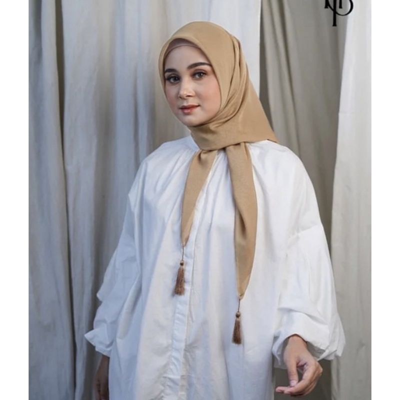 JILBAB PARIS TASSEL POLOS PREMIUM, JILBAB KEKINIAN COCOK UNTUK REMAJA DAN IBU"