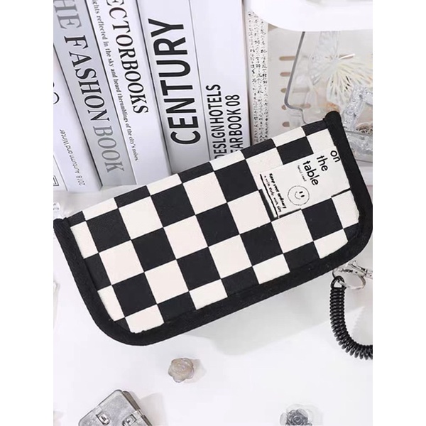 KOTAK PENSIL SLETING KOREA / PREMIUM AESTHETIC PENCIL CASE LARGE CAPACITY / STATIONERY ORGANIZER / CHESS SMILE PENCIL CASE / TEMPAT ALAT TULIS GEOMETRI JEPANG KAPASITAS BESAR / KOTAK PENSIL SERBAGUNA UNTUK SEKOLAH KANTOR KULIAH / PLAID PENCIL CASE