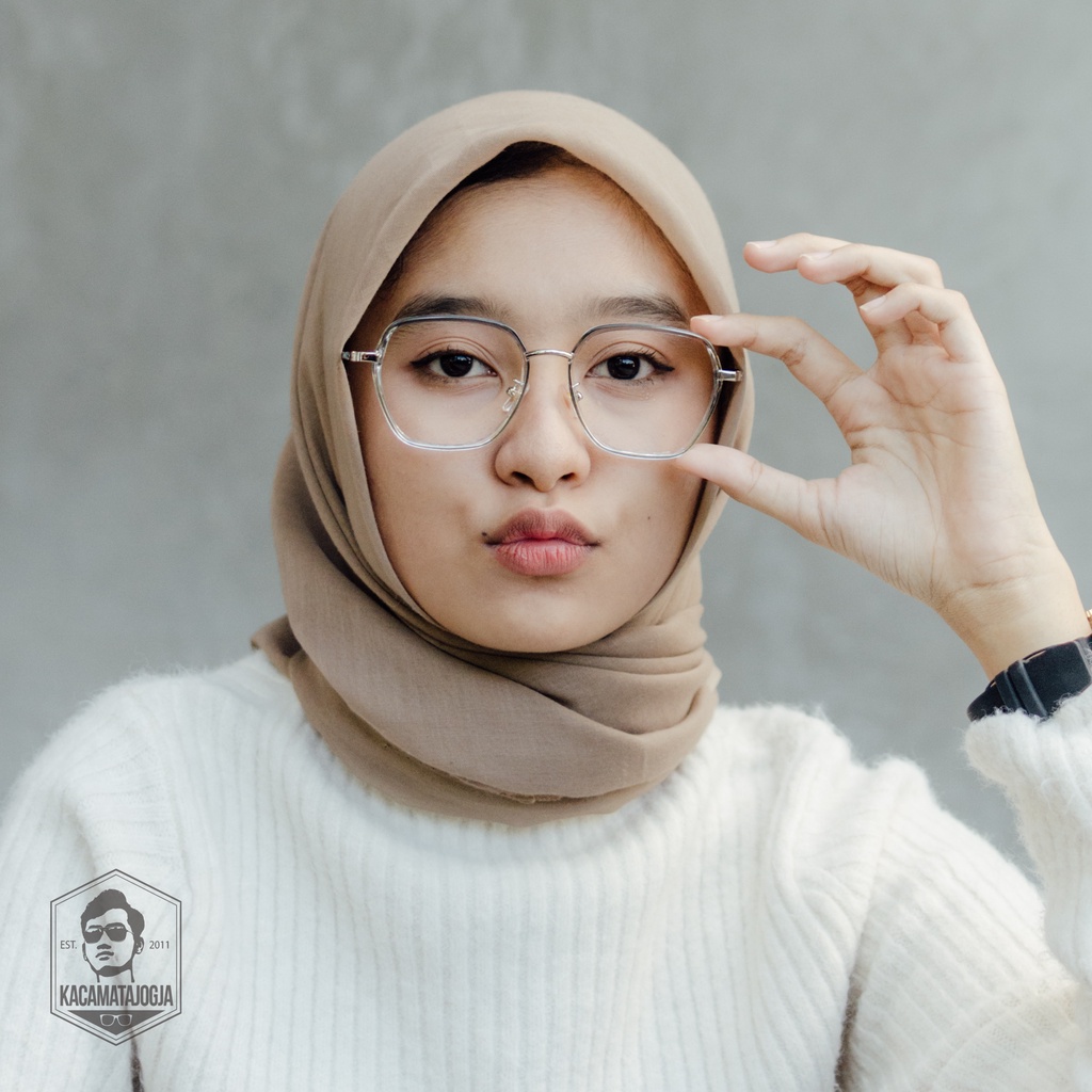 KacamataJogja - Frame Hexagonal Oversize Tangkai Besi Tipis  - SADARMI 02