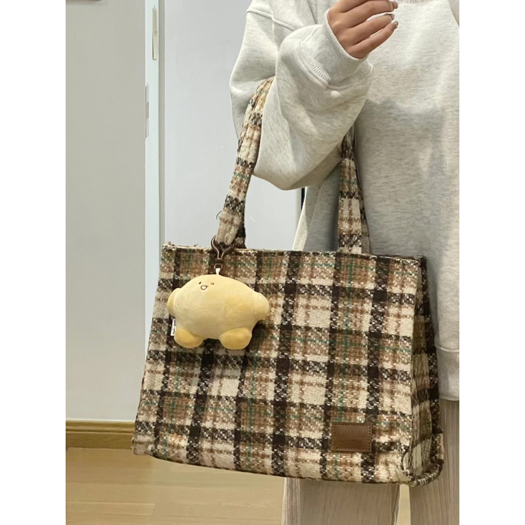 ✖✑❁Sera woolen plaid handbag bag female 2022 new large-capacity niche commuter tote bag student class shoulder bag