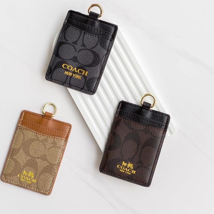 

국 COACH ID LANYARD IN SIGNATURE / NAME TAG HOLDER Baru