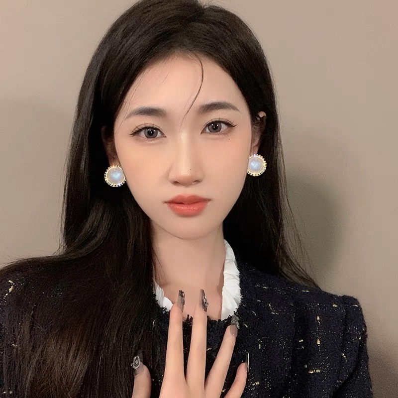 Anting Mutiara Kristal Mewah Untuk Wanita Bunga Bulat Emas Stud Earring Fashion Aksesoris Perhiasan