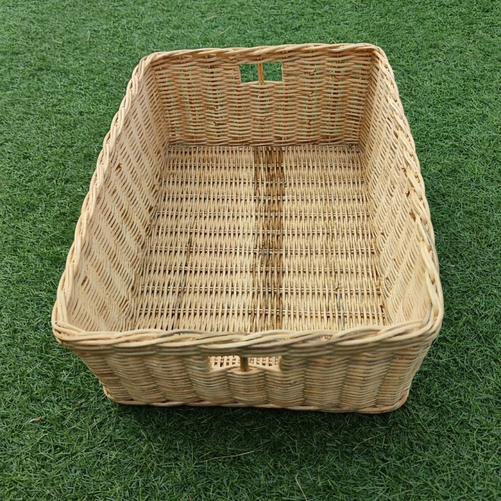 34 Kerajinan Tangan Rotan - Keranjang Persegi Serbaguna 39x30x15cm