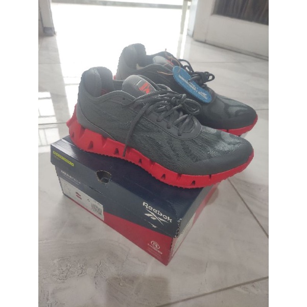 sepatu reebok ZIG DYNAMICA 3 100% ORI N NEW