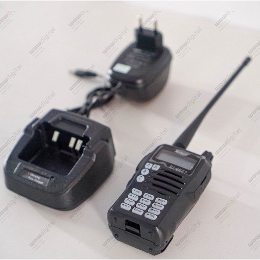 RADIO WALKIE TALKIE Handy Talky Alinco DJ-CRX5 dual band BS UHF VHF