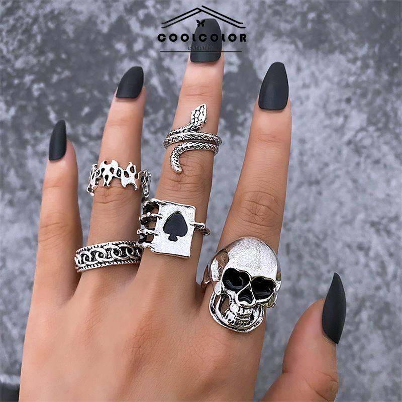 COD❤️9PCS/Set Cincin Desain Tengkorak Ular Kupu-kupu Cinta Hati Perak Cincin Titanium Gaya Retro Vintage Punk Hip Hop Untuk Unisex Ready Stock- cl