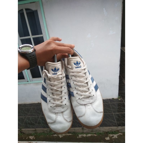 adidas gazelle cw noel sepatu second