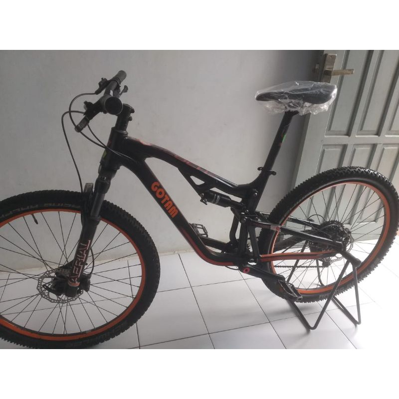 Sepeda Thrill Ricochet 3 Tahun 2019