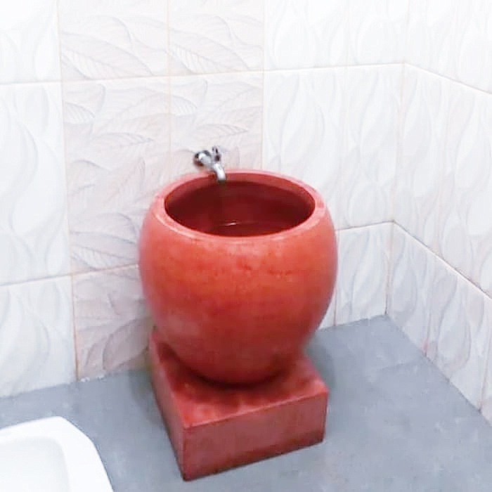 bak bakul merah bata