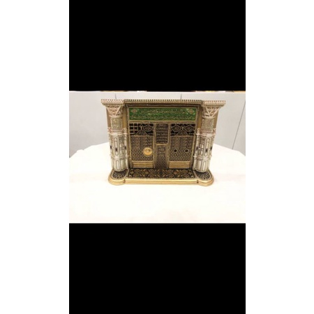 PAJANGAN PINTU MAKAM RASULULLAH