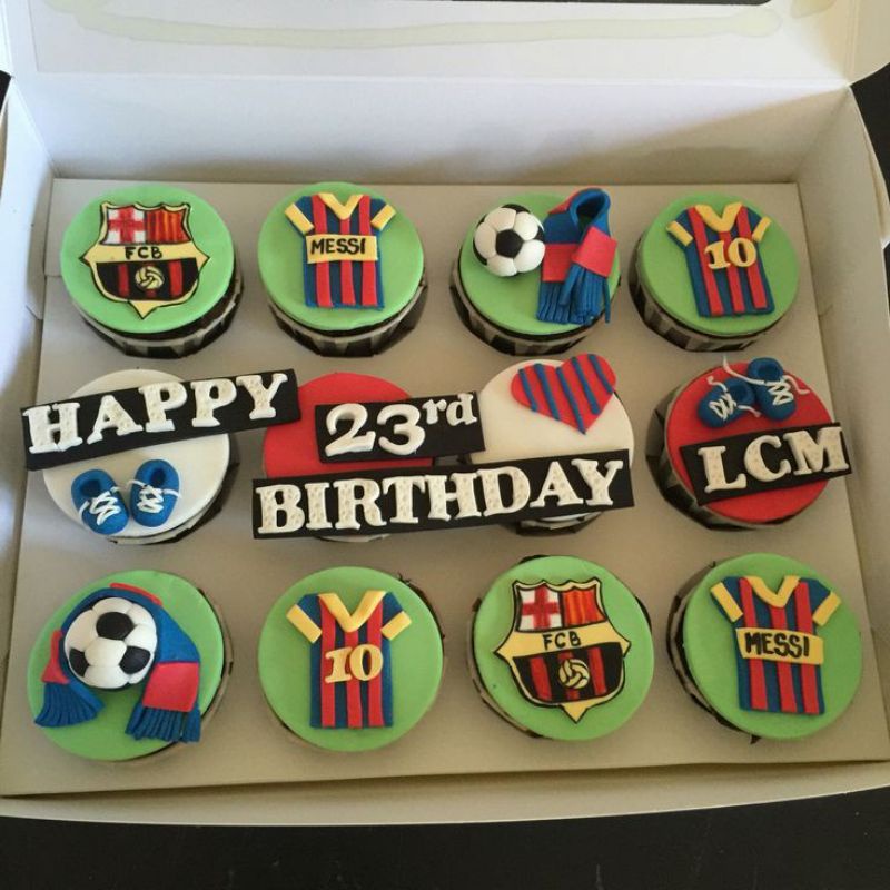 

Cupcakes FC Barcelona Cupcake Fansclub bola Cupcake karakter bola Cupcake Ulangtahun cupcake karakter