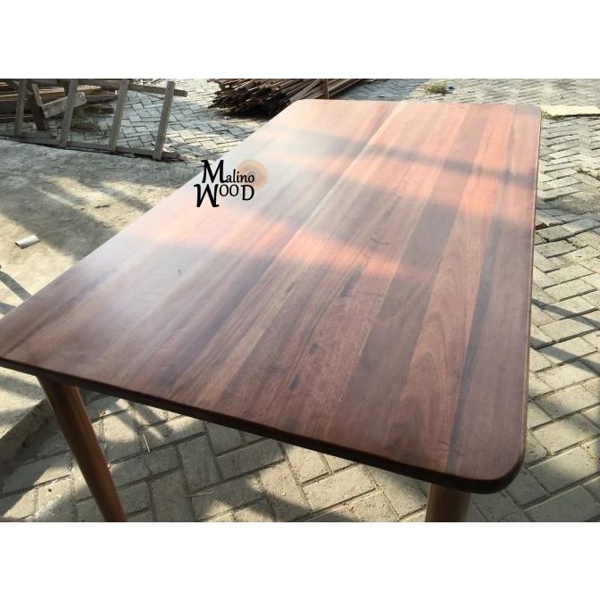 Meja kayu ulin 120x80 cm