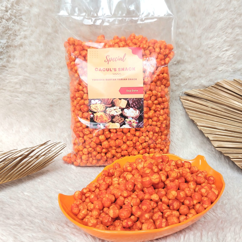 

Pilus Arab Pedas Balado Special Caculs Snack Makanan Ringan 1 Kg