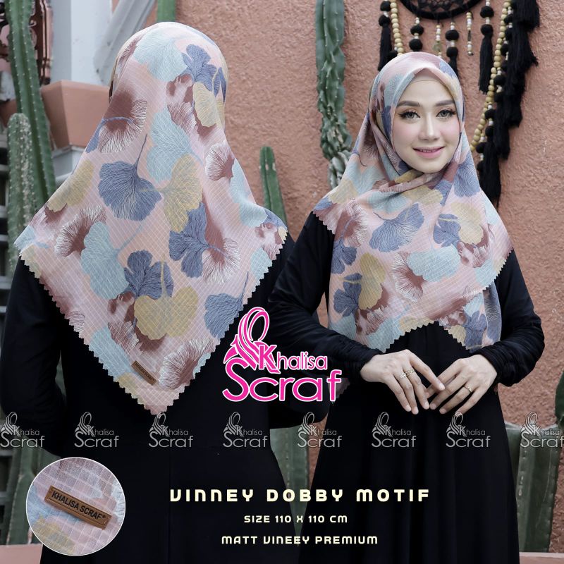 Khalisa scarf motif