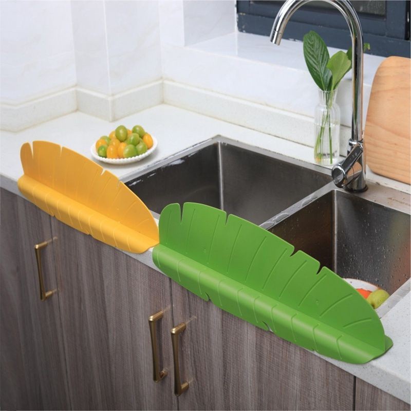Papan Penghalang Cipratan Air Sink Wastafel Bahan Silikon Motif Daun bEST