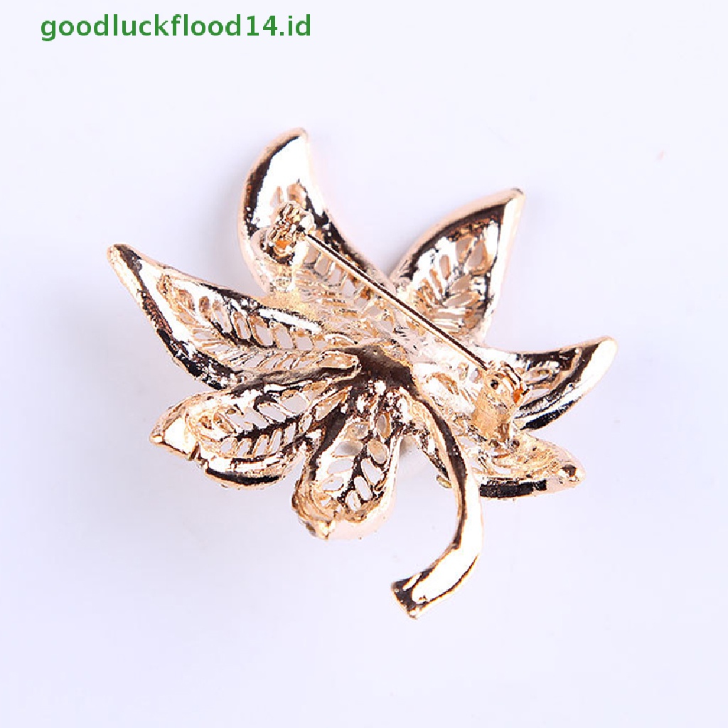 [GOOGFOUR] Bros Bunga Maple Leaf Pearl Brooch Pin Untuk Wanita Buket Sweater Syal Pakaian Korsase Perhiasan Hadiah [TOP]