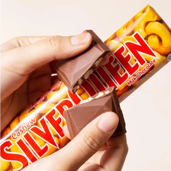 Silverqueen Cokelat Almond Cashew 58 Gram SNACK SILVERQUEEN MILK CHOCOLATE ORIGINAL