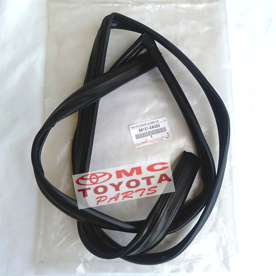 Karet Channel Kaca Pintu Depan Kiri Toyota Soluna 68151-0A020