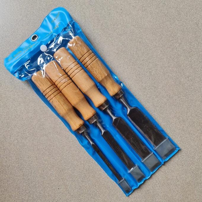 

PAHAT KAYU 4PC SET BAGUS STAINLESS STEEL