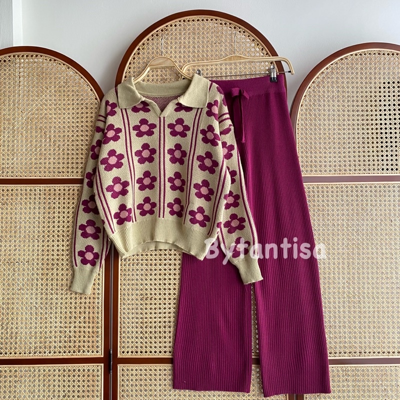 ONESET SETELAN RAJUT LUSSY MOTIF BUNGA