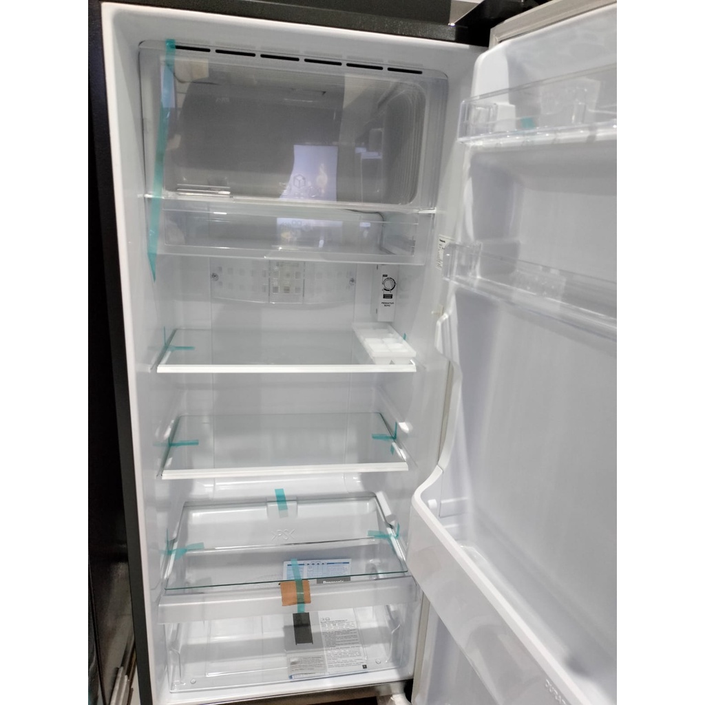 KULKAS PANASONIC 1 PINTU NR AF 191 Silver dan hitam  Kapasitas 164 Liter