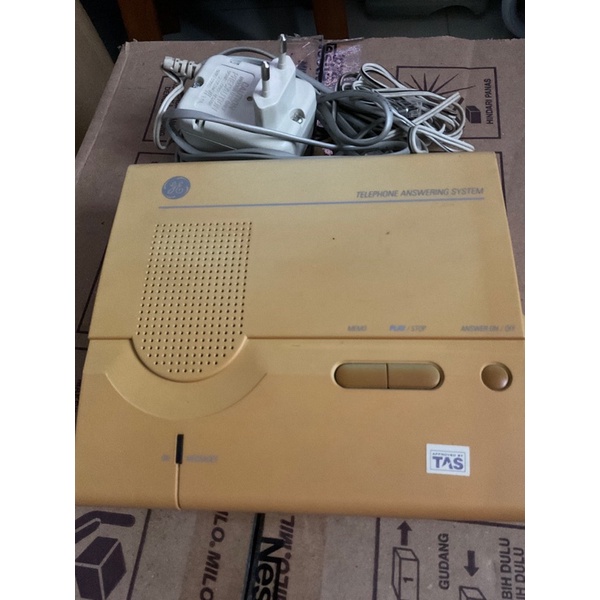 Answering Machine .. merk GE.