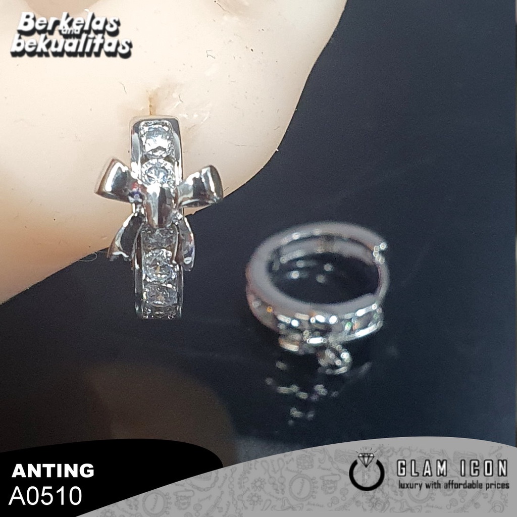 Anting Clip mata motif Pita Kupu-kupu A0510