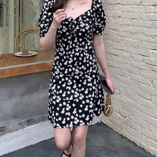 Dress V-Neck Midi Korea Model Sabrina | Dress A Line Print Daisy Lengan Puff ‣ IRR.10Ja23g