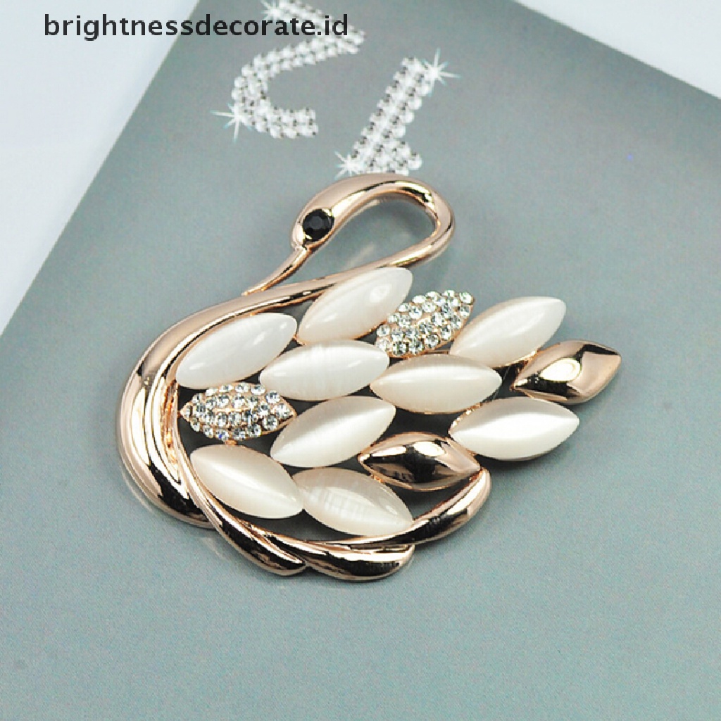 [Birth] Trendy Elegan Motif Angsa Berlian Imitasi Bros Pin Kristal Bros Pin Klip [ID]